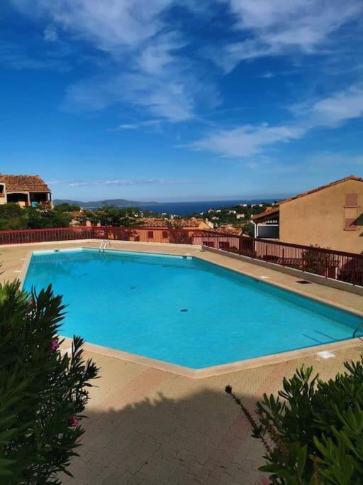 Terrasse De 30M2 Vue Mer Panoramique 1 Chambre Apartment Cavalaire-sur-Mer Exterior photo
