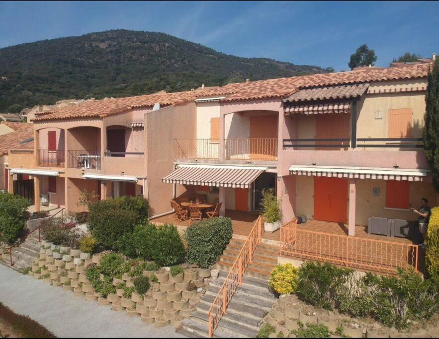 Terrasse De 30M2 Vue Mer Panoramique 1 Chambre Apartment Cavalaire-sur-Mer Exterior photo